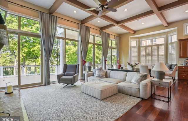 18192 SHINNIECOCK HILLS PLACE - 18192 Shinniecock Hills Place, Loudoun County, VA 20176
