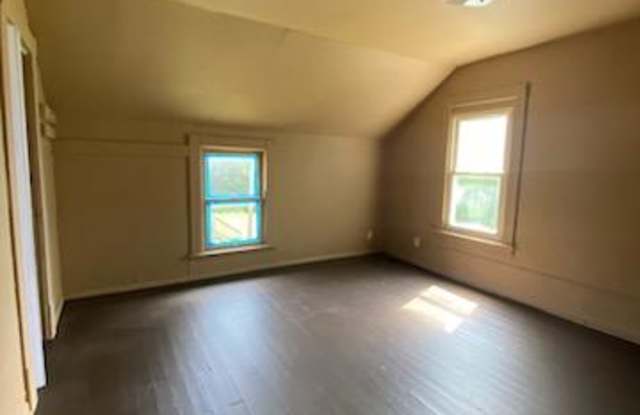 736 New Castle Avenue Gallery 4