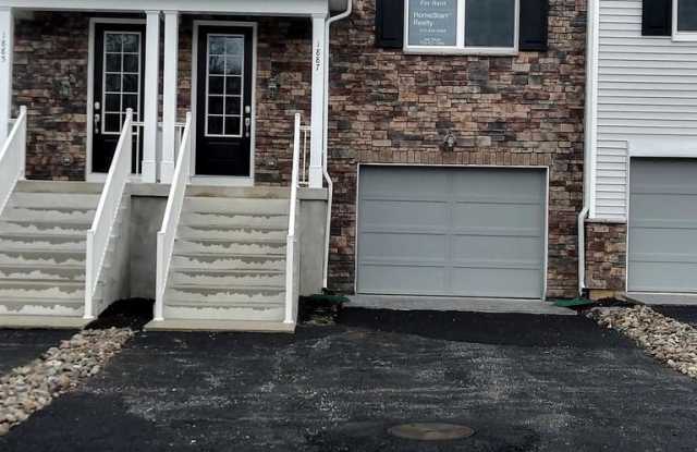 1887 BOULDER DR Gallery 2