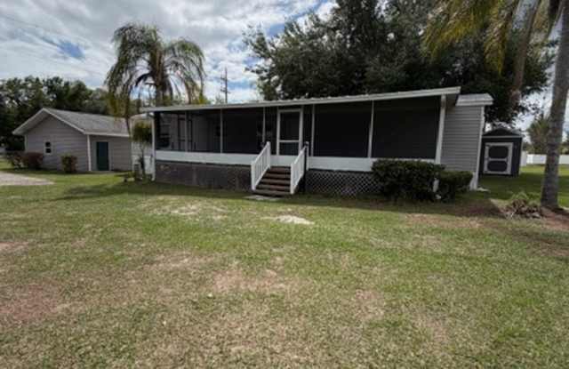 Spacious 3 Bedroom, 2 Bath Mobile Home in Dover – 853 sq ft | Move-In Ready! photos photos