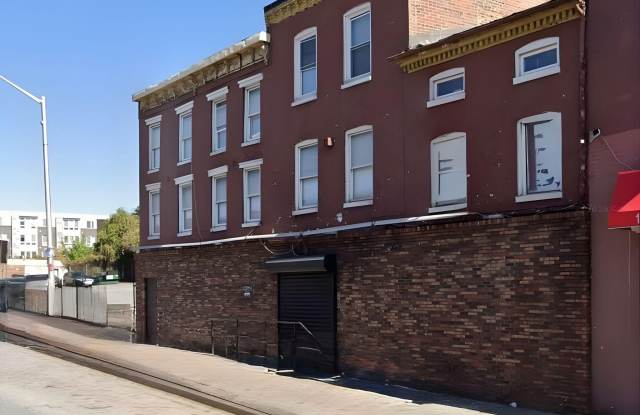 1011 GREENMOUNT Avenue photos photos