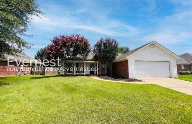 223 Crosscreek Drive Gallery 1