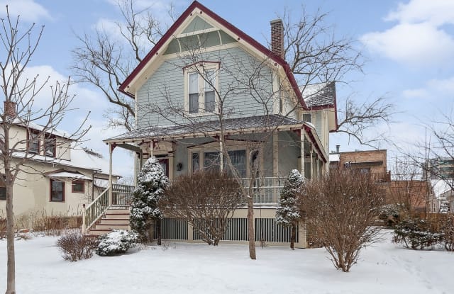 933 Sherman Avenue - 933 Sherman Avenue, Evanston, IL 60202