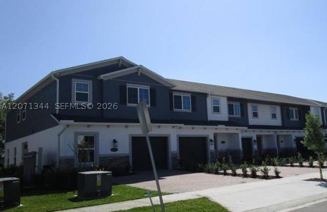2835 NARCOOSSEE COMMONS WAY Gallery 2