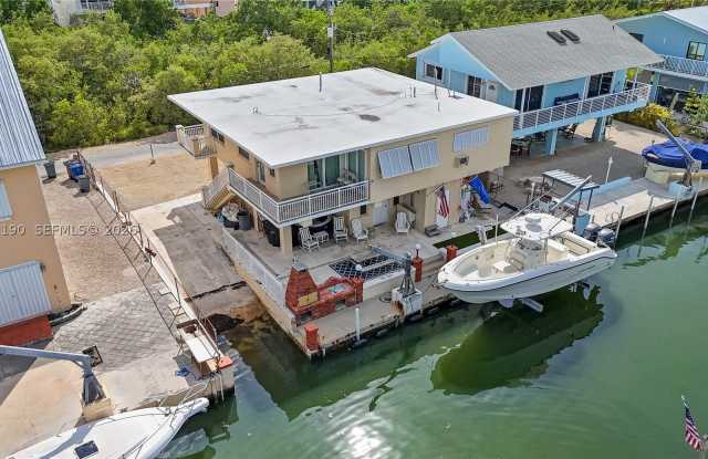 621 Cuda Ln photos photos