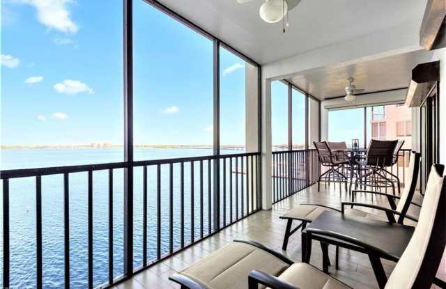 1901 Clifford St photos photos