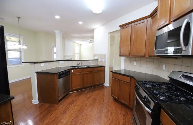 330 Glenhaven Drive Gallery 4