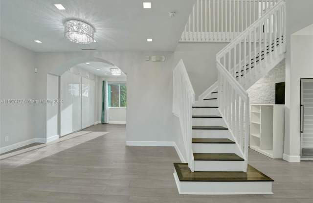 1654 E Harmony Lake Cir Gallery 4