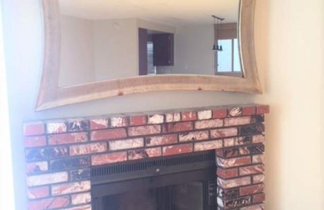 1806 Huntington Dr. Gallery 4