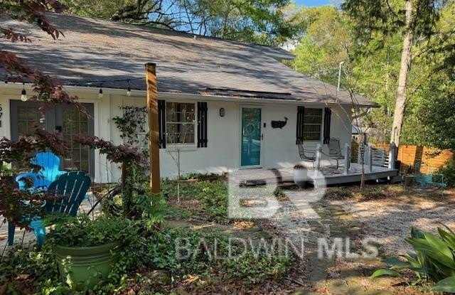 571 Dogwood Avenue - 571 Dogwood Avenue, Fairhope, AL 36532 571 Dogwood Avenue - 571 Dogwood Avenue, Fairhope, AL 36532