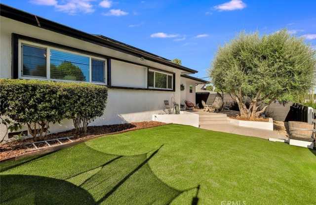 23861 Califa photos photos