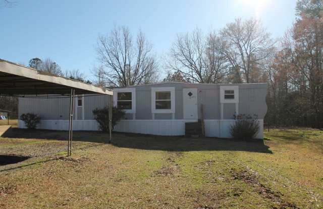 Exclusively Offered by MUSE REALTY, LLC - 875 Susan Circle, York County, SC 29730