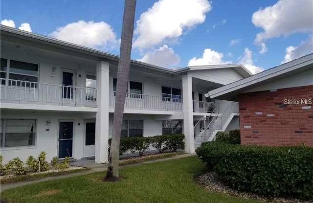 329 BRANDY WINE DRIVE - 329 Brandywine Drive, Largo, FL 33771