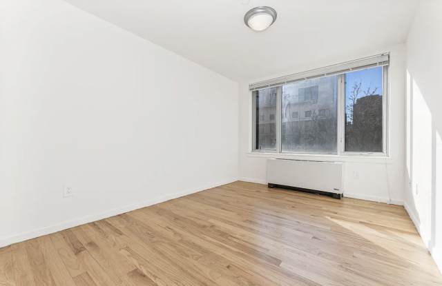 200 E 3rd St - 200 East 3rd Street, New York City, NY 10009