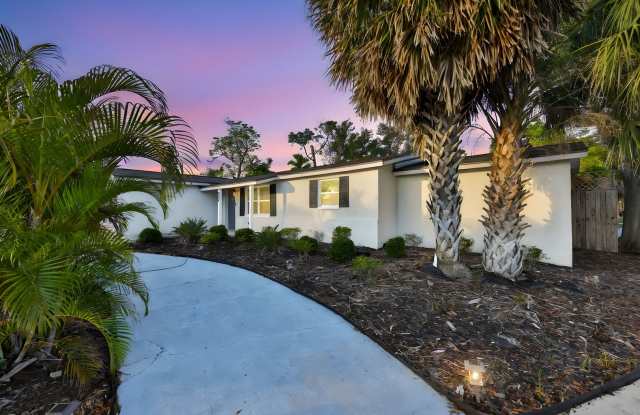 MOVE IN READY! EVERYTHING Updated! 3 bedroom 2 bathroom Pool Home in Largo photos photos