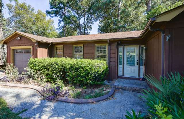 Spacious 3-Bedroom Home in a Convenient West Columbia Location! Gallery 1