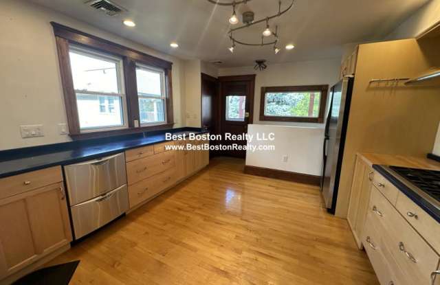 17 Hebert Rd. Gallery 2