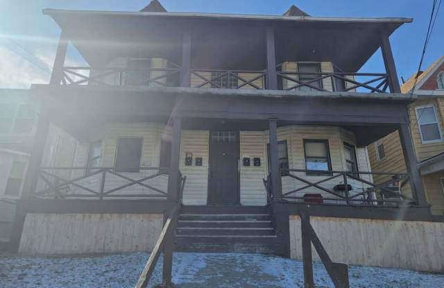 6100 Hough Ave photos photos