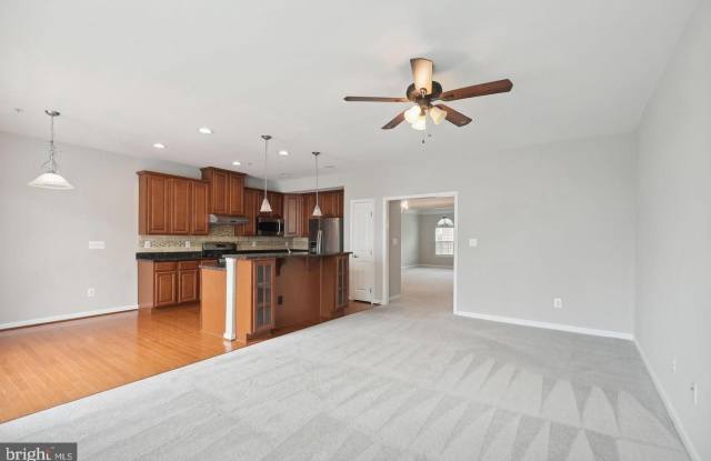 21648 ROMANS Drive Gallery 2
