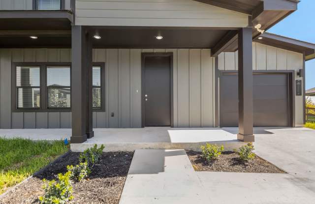 PRE-LEASE FALL 2027 Luxury Home in South College Station Gallery 4
