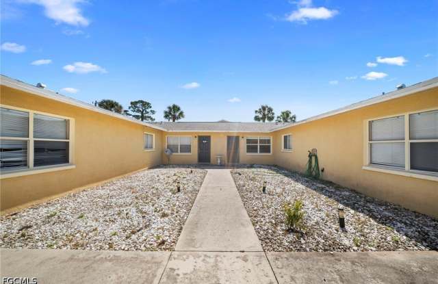 13403 pine needle Lane photos photos