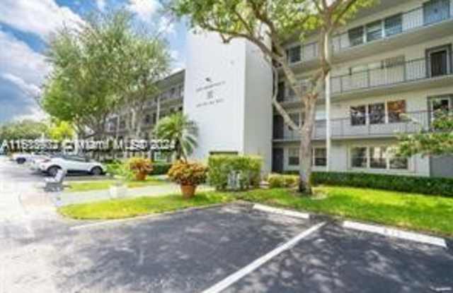 300 SW 134th Way photos photos