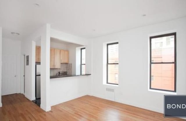 1592 1st Avenue - 1592 1st Ave, New York City, NY 10028
