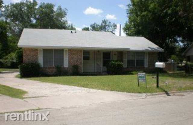 1905 Westchester St - 1905 Westchester Street, Denton, TX 76201