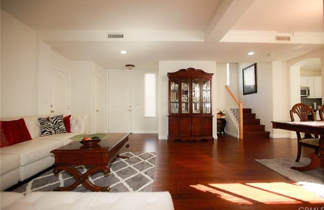 4134 Pacific Coast Gallery 3