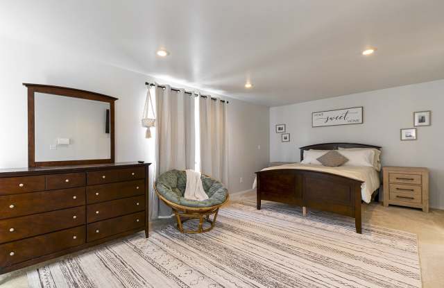 910 North Stevens Street photos photos