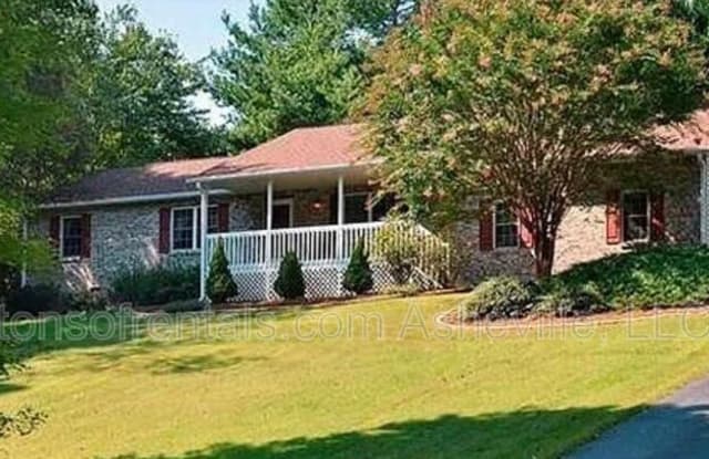 28 Justin Drive - 28 Justin Drive, Etowah, NC 28729