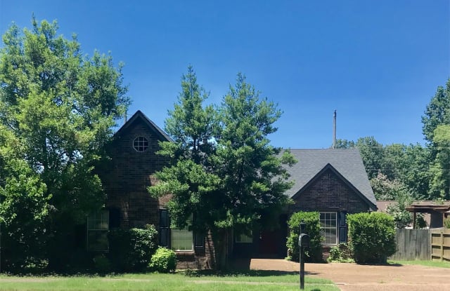 7918 Macon Rd - 7918 Macon Road, Memphis, TN 38018