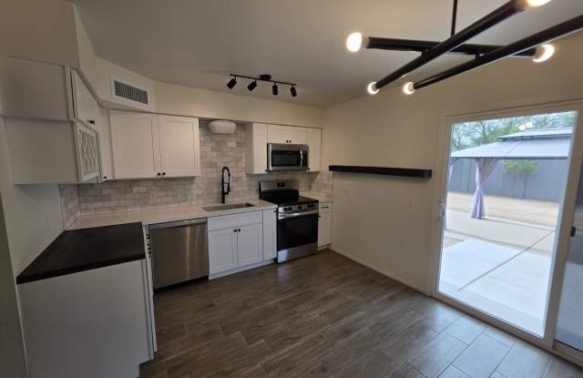 3735 E Claire Dr photos photos