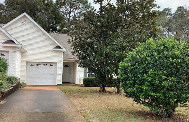 UPCOMING - TOWNHOME IN WEST MOBILE Gallery 1