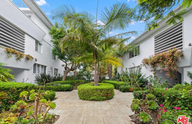 138 San Vicente Blvd photos photos