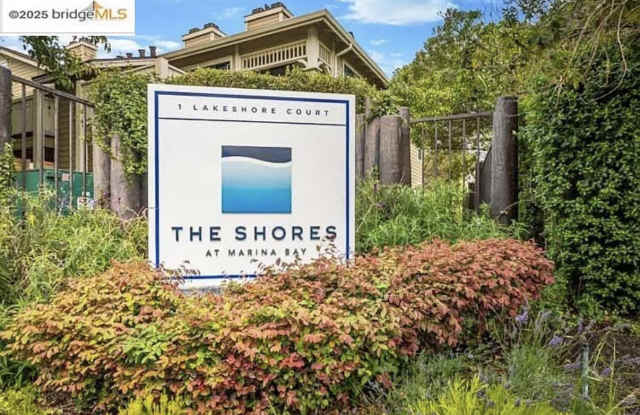 15 Shoreline Ct photos photos