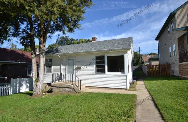 521 Elmwood Ave photos photos
