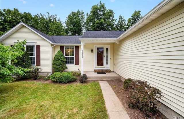 7554 Sugarwood Lane Gallery 3