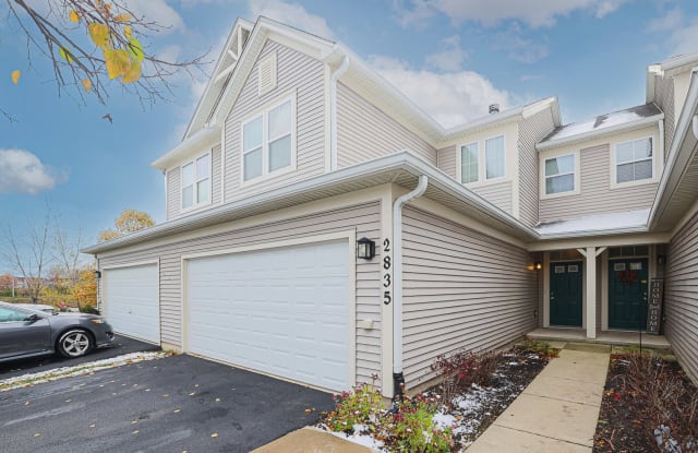 2835 Falling Waters Drive - 2835 Falling Waters Drive, Lindenhurst, IL 60046