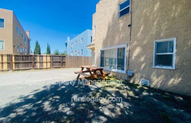 1140 1/2 West St - 1140 West Street, Pittsburg, CA 94565