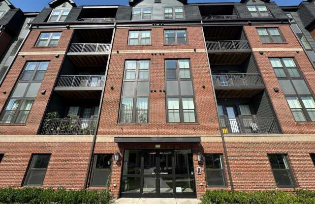 Stylish 2 Bed 2 Bath Condo With Den  Balcony In Convenient Pender Oaks photos photos