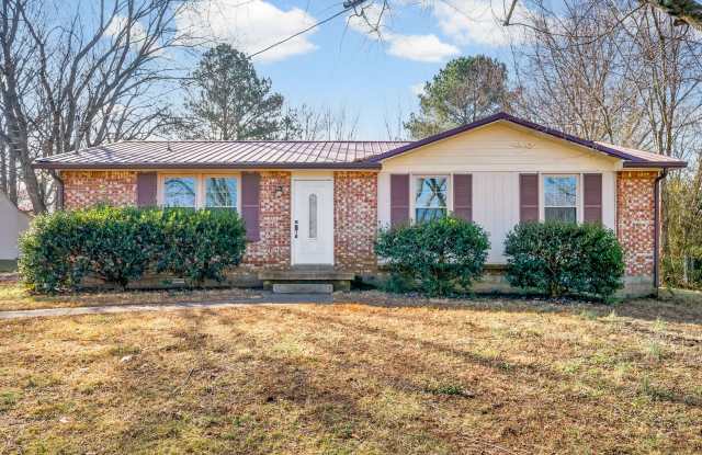 512 Yvonne Dr photos photos