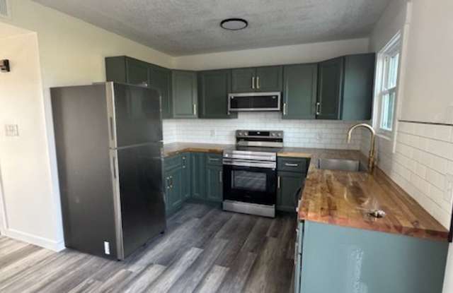 1230 Pleasant Valley Rd - 1230-10 photos photos