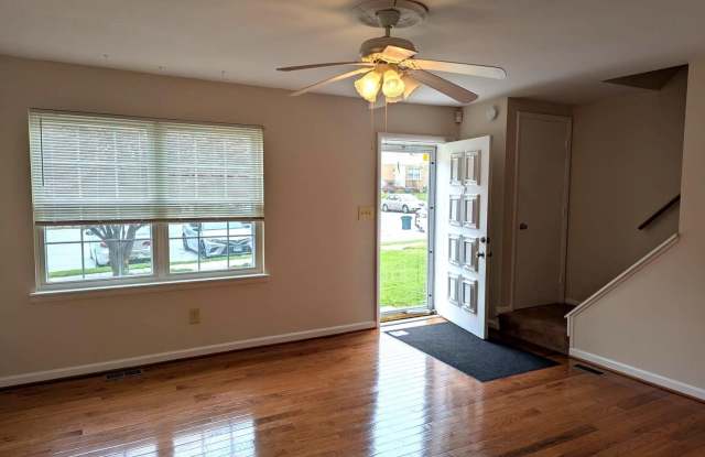 9931 NEARBROOK LN Gallery 3