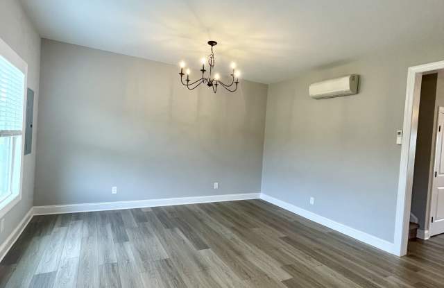 1027 Ridgestone Court - 1 Gallery 4