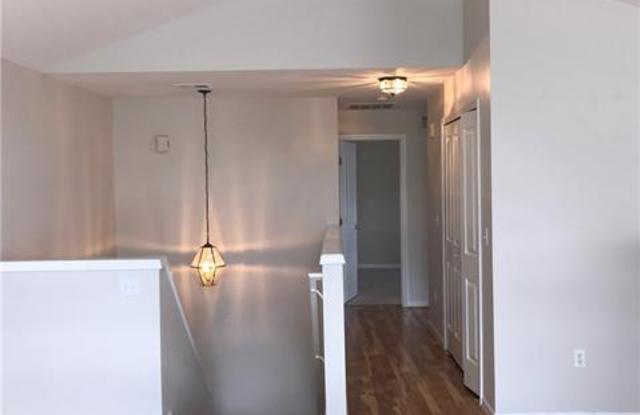 4218 ELIZABETH Avenue Gallery 4