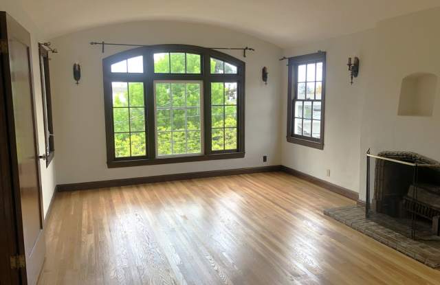 COMING SOON-large bedroom and is located near the north side of UCB photos photos COMING SOON-large bedroom and is located near the north side of UCB photos photos