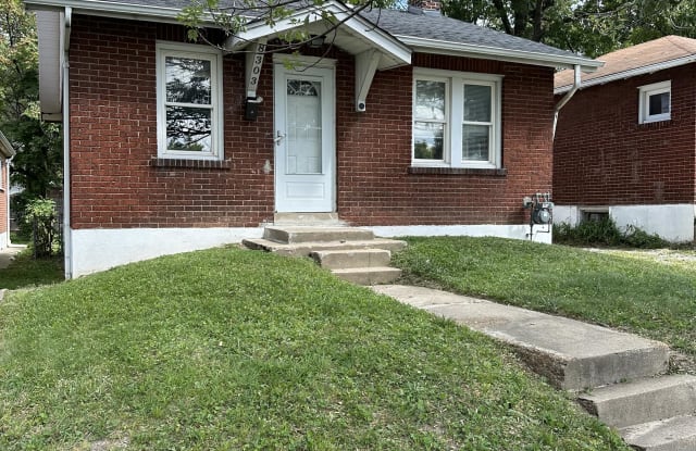 8303 Braddock Drive photos photos