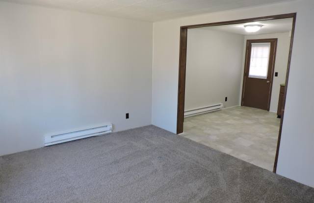 Cromwell Estates photos photos