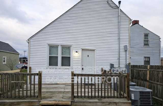 109 E. Eichel Ave photos photos